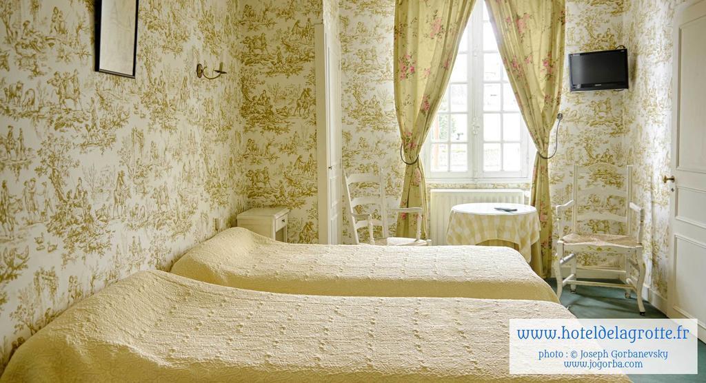Hotel De La Grotte มงทิญญัก ห้อง รูปภาพ